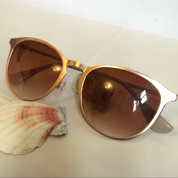 Pink Sunglasses - Picture 4 of 5